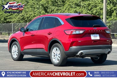 2020 Ford Escape SE