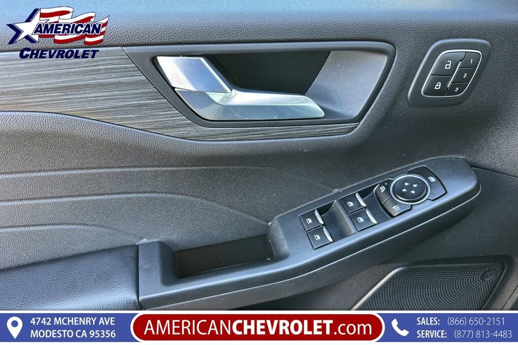 2023 Ford Escape Platinum