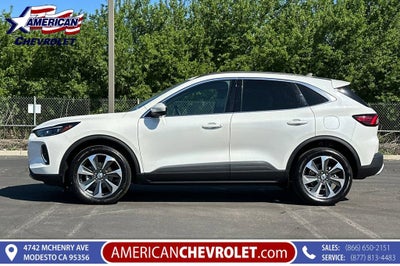 2023 Ford Escape Platinum