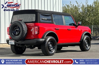 2023 Ford Bronco Base