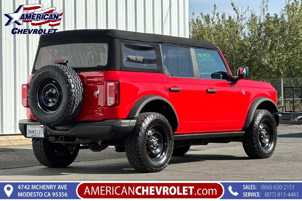 2023 Ford Bronco Base