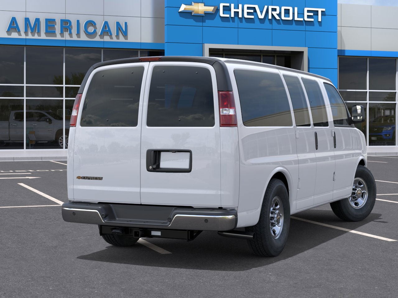 2025 Chevrolet Express Passenger 3500 1LT