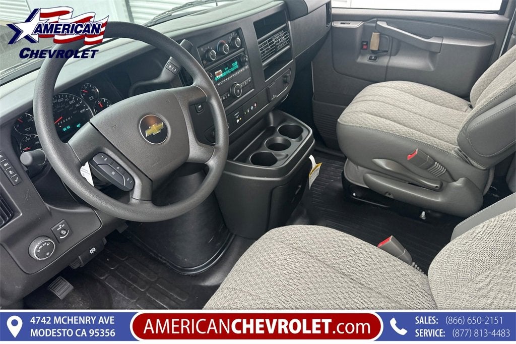 2025 Chevrolet Express Cargo 2500 WT