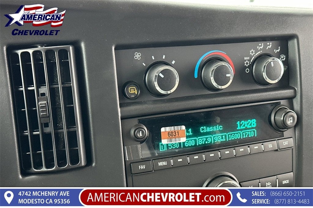 2025 Chevrolet Express Cargo 2500 WT