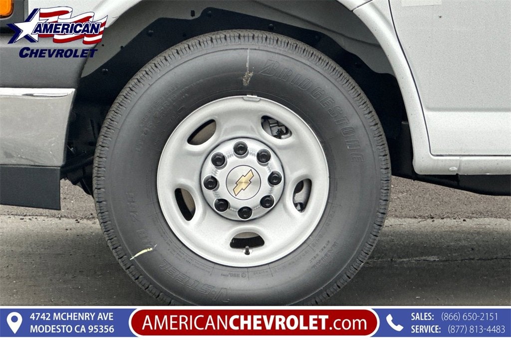 2025 Chevrolet Express Cargo 2500 WT