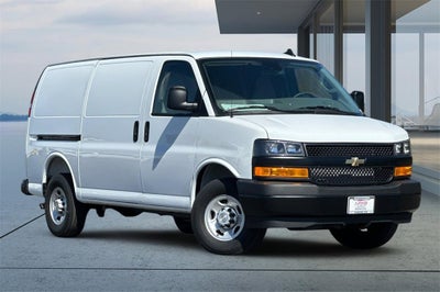 2025 Chevrolet Express Cargo 2500 WT