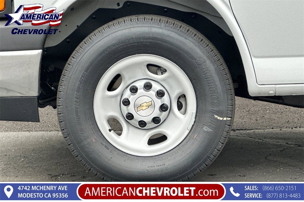 2025 Chevrolet Express Cargo 2500 WT