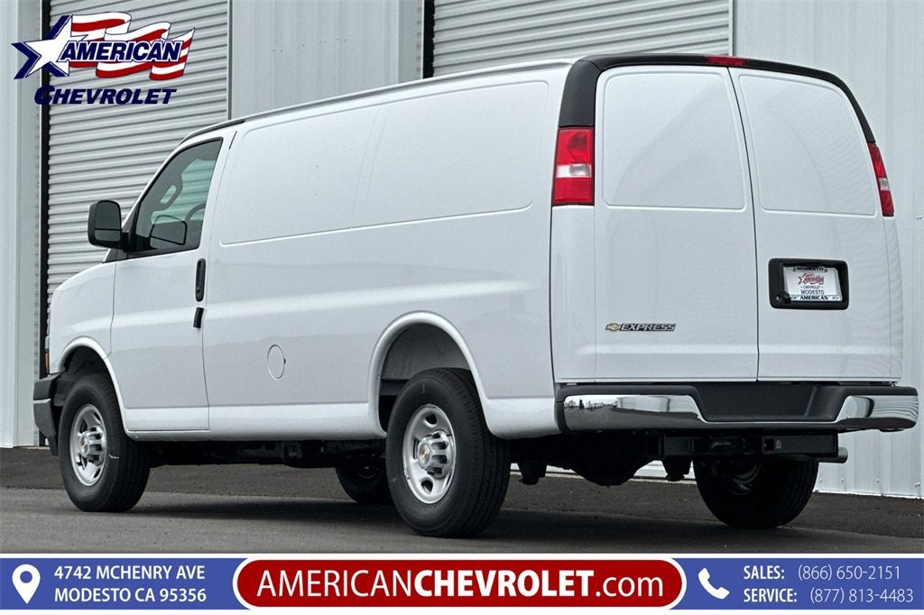 2025 Chevrolet Express Cargo 2500 WT