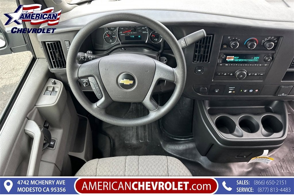 2025 Chevrolet Express Cargo 2500 WT