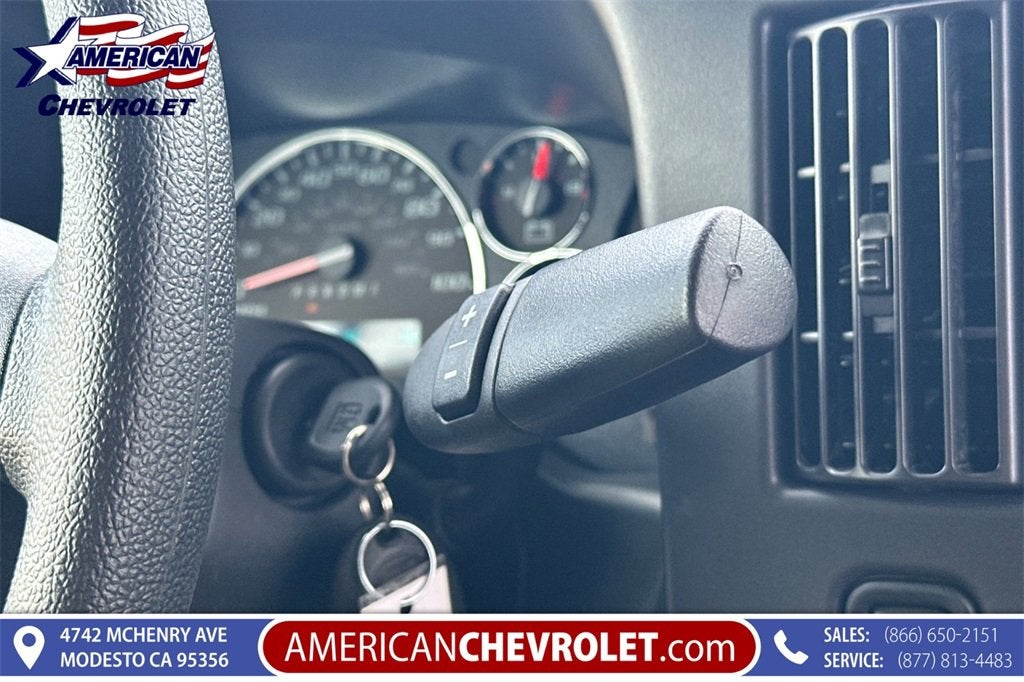 2025 Chevrolet Express Cargo 2500 WT