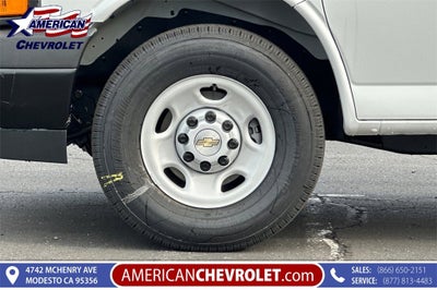 2025 Chevrolet Express Cargo 2500 WT