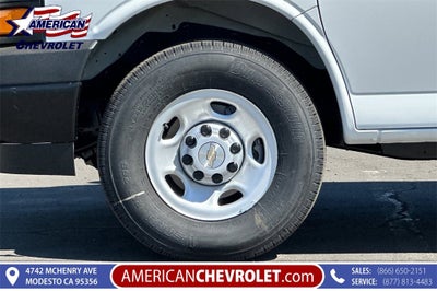 2025 Chevrolet Express Cargo 2500 WT