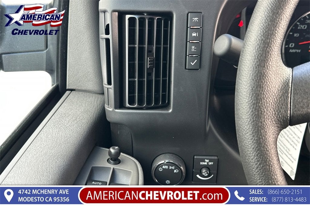 2025 Chevrolet Express Cargo 2500 WT