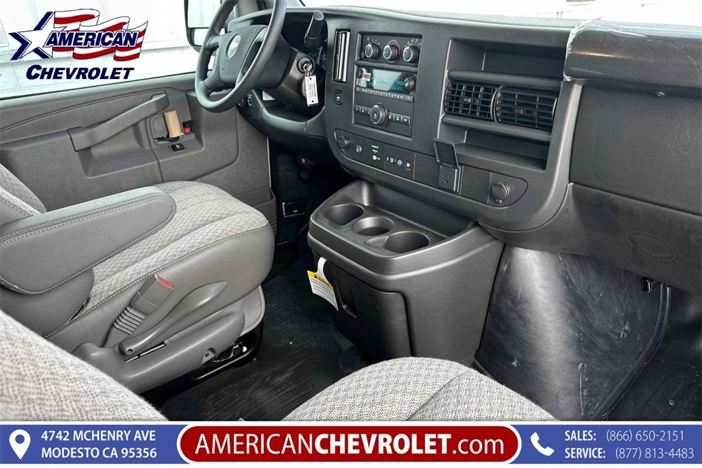 2025 Chevrolet Express Cargo 2500 WT