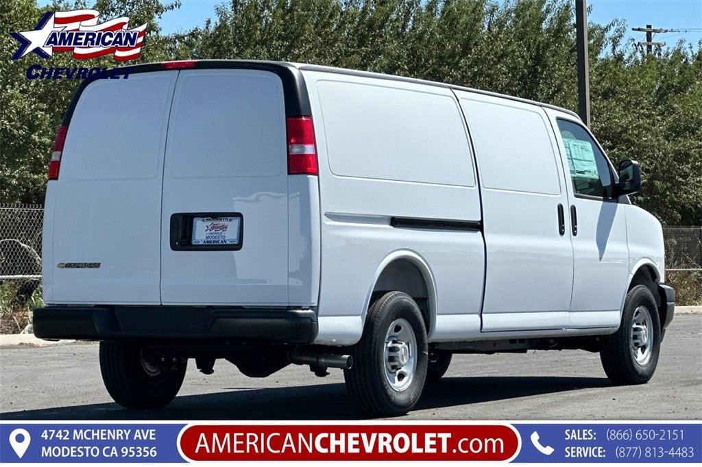 2025 Chevrolet Express Cargo 2500 WT