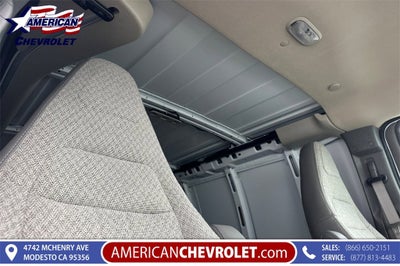2025 Chevrolet Express Cargo 3500 WT