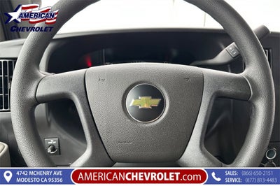 2025 Chevrolet Express Cargo 3500 WT