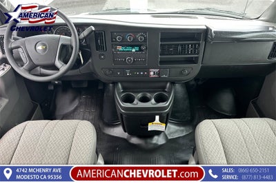 2025 Chevrolet Express Cargo 3500 WT