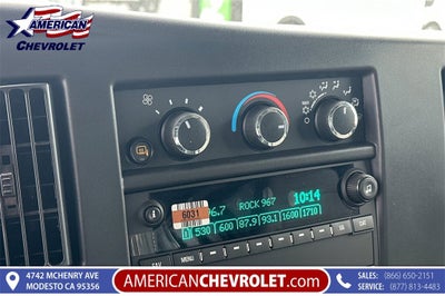 2025 Chevrolet Express Cargo 3500 WT