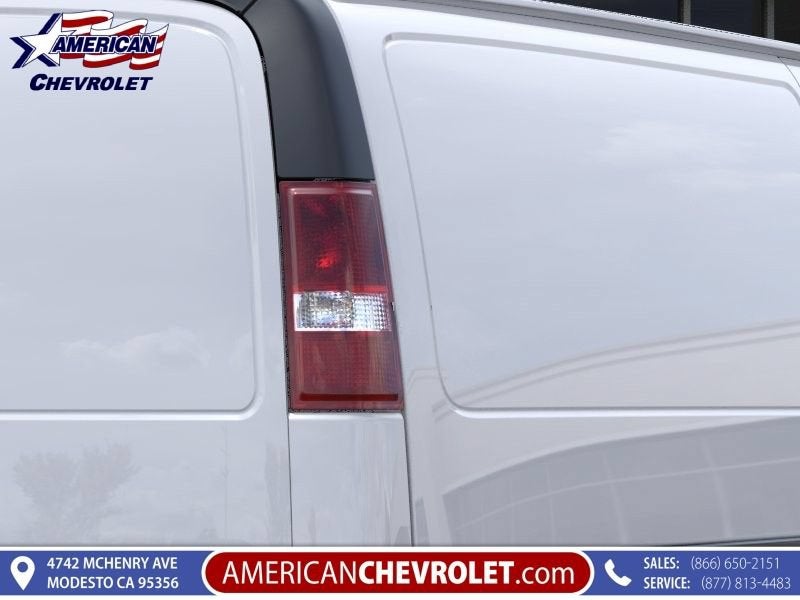 2025 Chevrolet Express Cargo WT