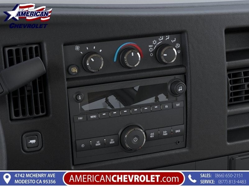 2025 Chevrolet Express Cargo WT