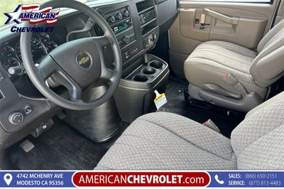 2025 Chevrolet Express Cargo 3500 WT