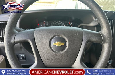 2025 Chevrolet Express Cargo 3500 WT