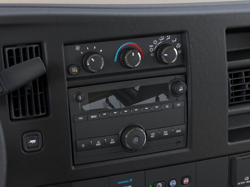 2025 Chevrolet Express Cargo 3500 WT