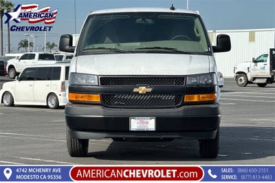 2025 Chevrolet Express Cargo 3500 WT
