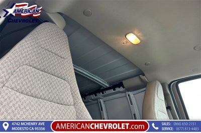 2025 Chevrolet Express Cargo 3500 WT