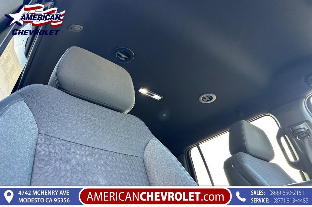 2023 Chevrolet Suburban LS