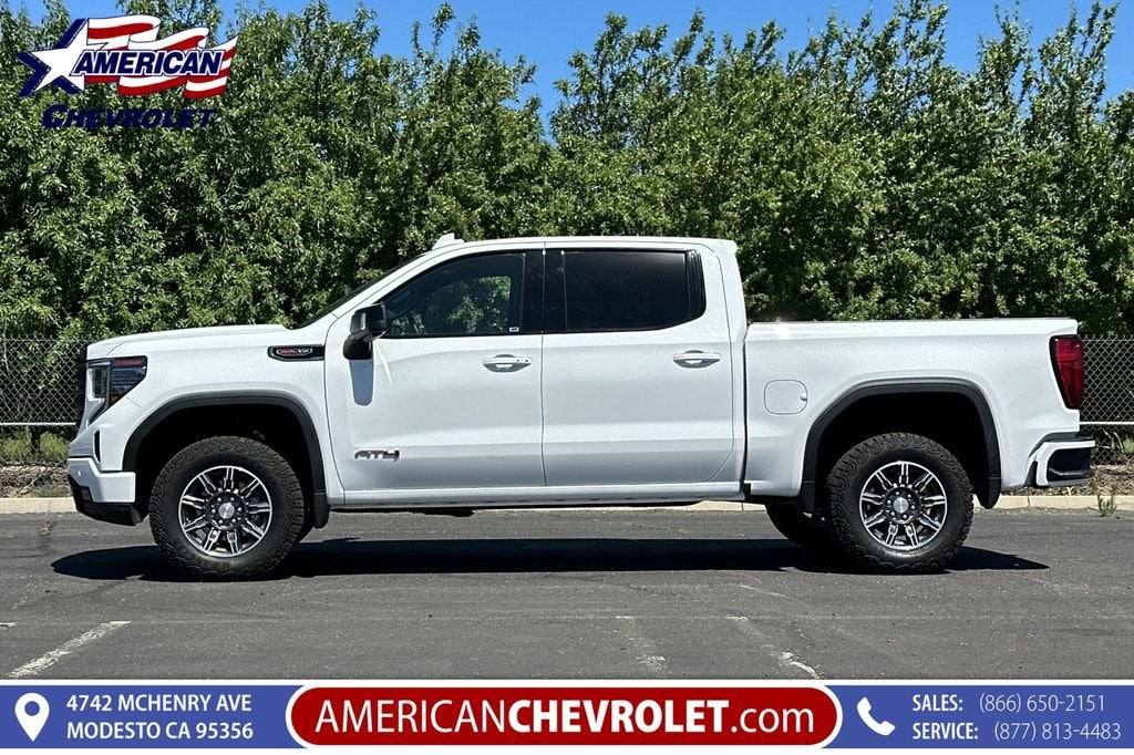 2025 GMC Sierra 1500 AT4