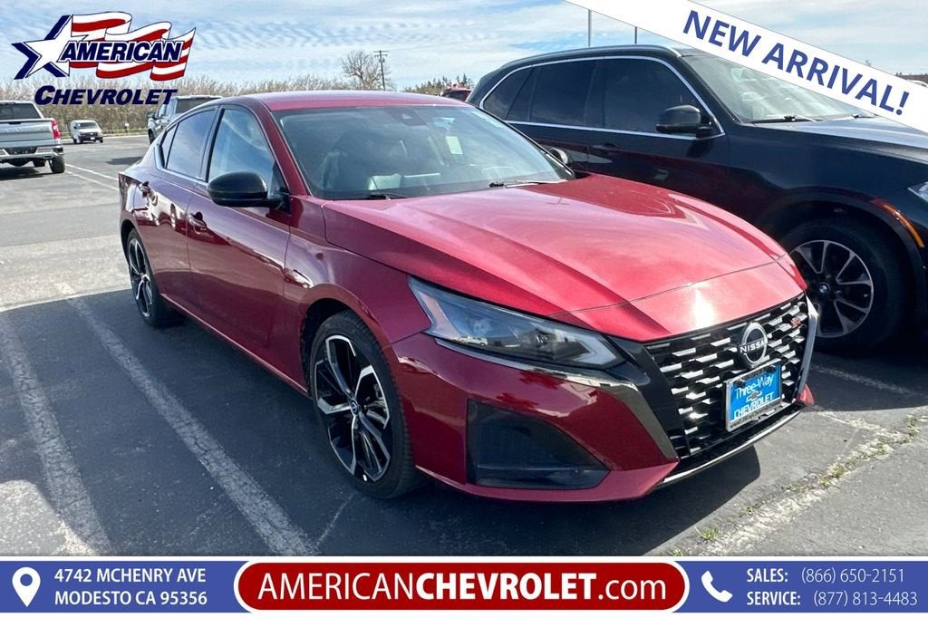 2023 Nissan Altima 2.5 SR