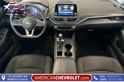 2025 Nissan Altima SV
