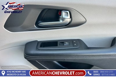 2023 Chrysler Pacifica Hybrid Touring L