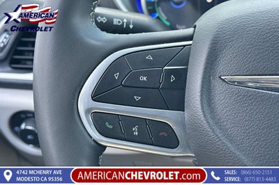 2023 Chrysler Pacifica Hybrid Touring L