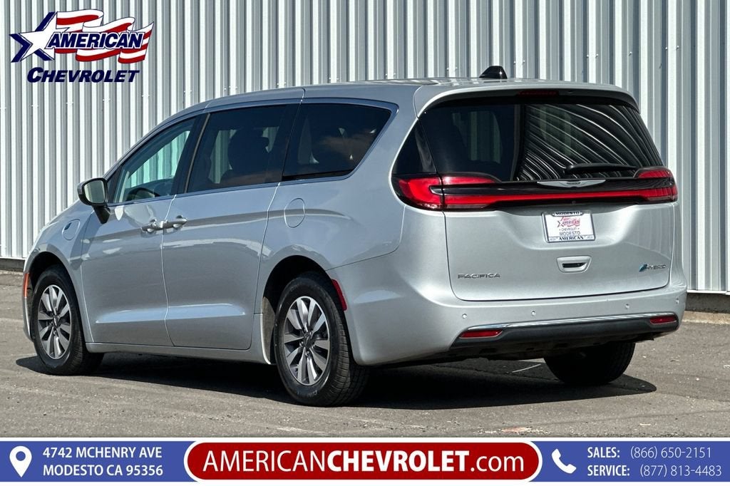 2023 Chrysler Pacifica Hybrid Touring L