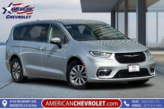 2023 Chrysler Pacifica Hybrid Touring L