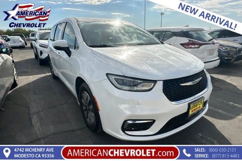 2023 Chrysler Pacifica Hybrid Touring L