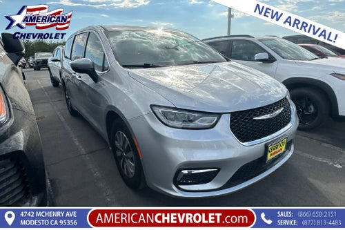 2023 Chrysler Pacifica Hybrid Touring L
