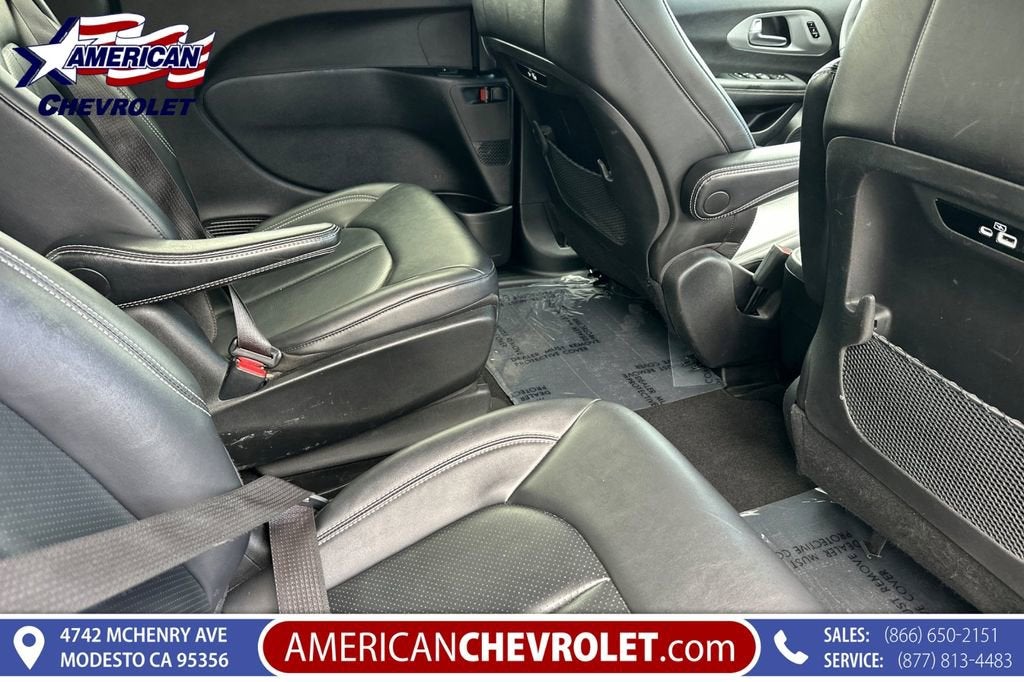 2024 Chrysler Pacifica Hybrid S Appearance Pkg