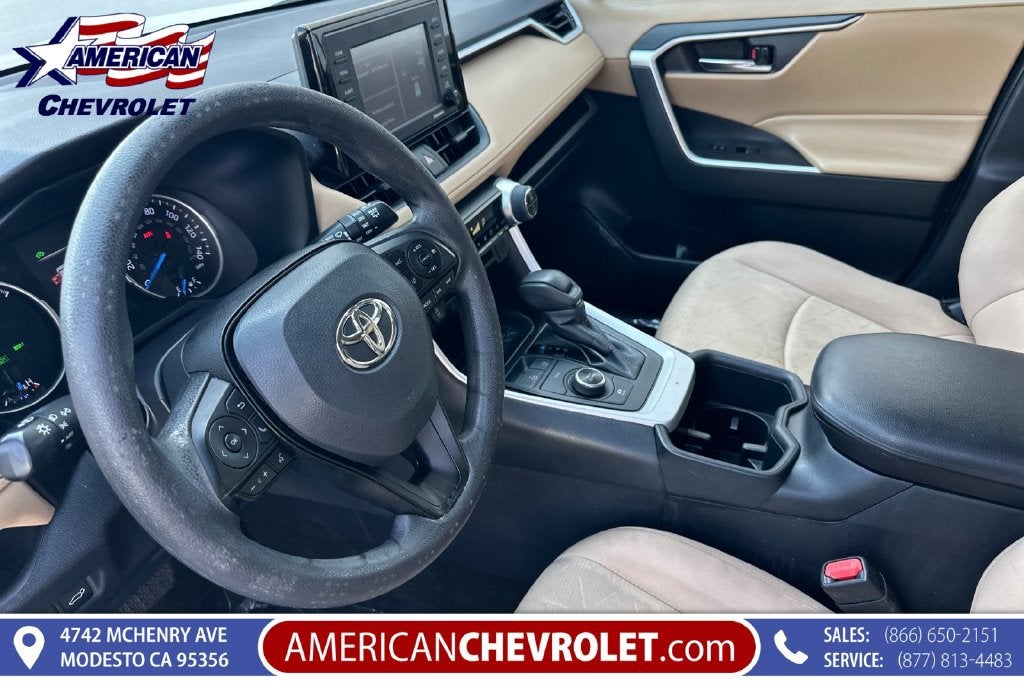 2022 Toyota RAV4 Hybrid XLE