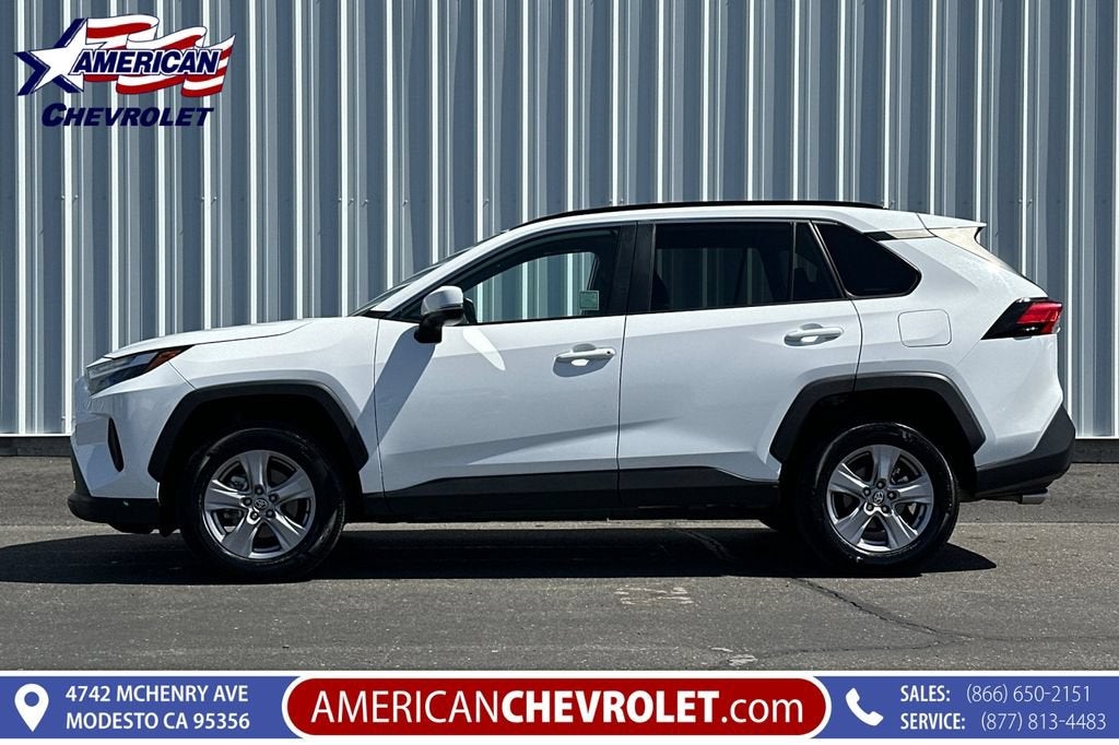 2025 Toyota RAV4 XLE