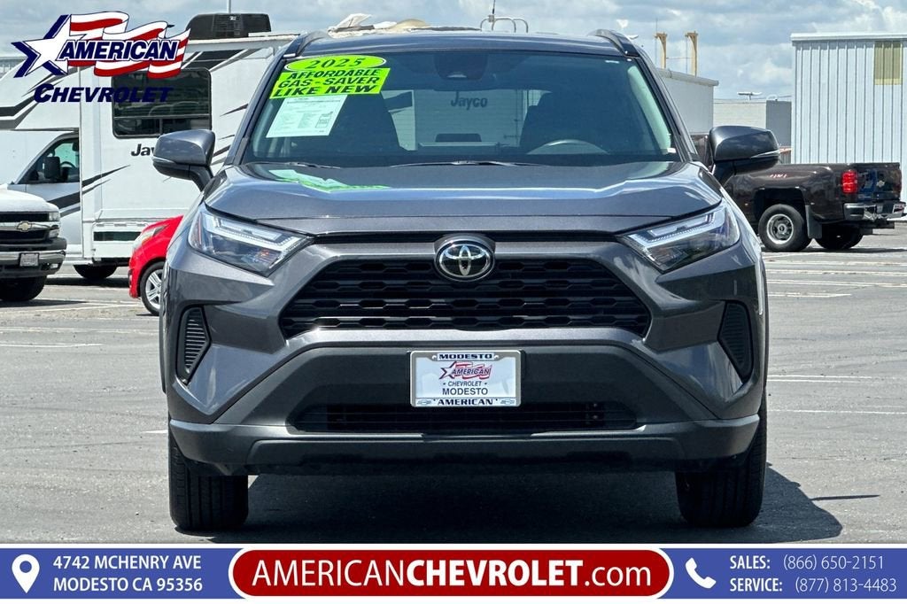 2025 Toyota RAV4 XLE