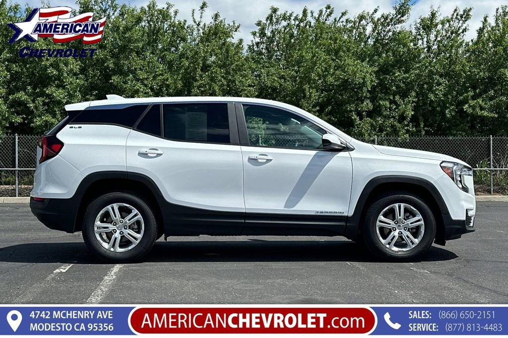2024 GMC Terrain SLE