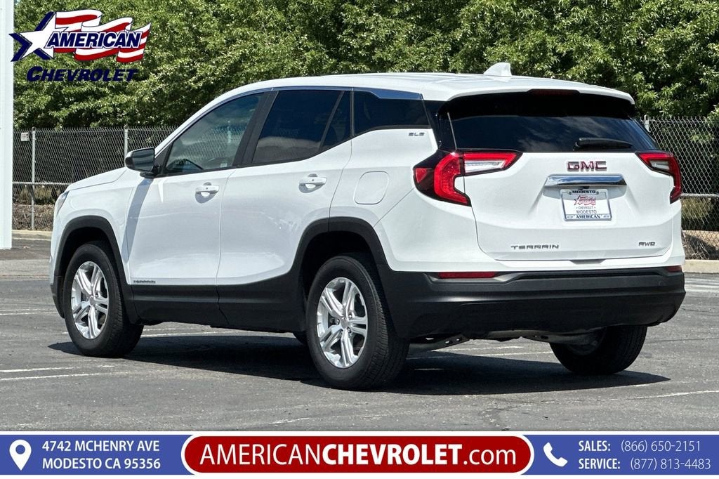 2024 GMC Terrain SLE