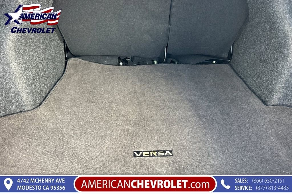 2025 Nissan Versa SV