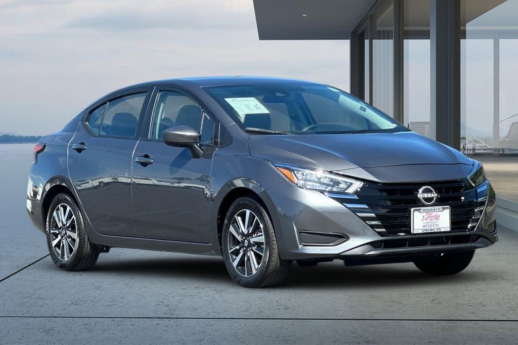 2025 Nissan Versa SV