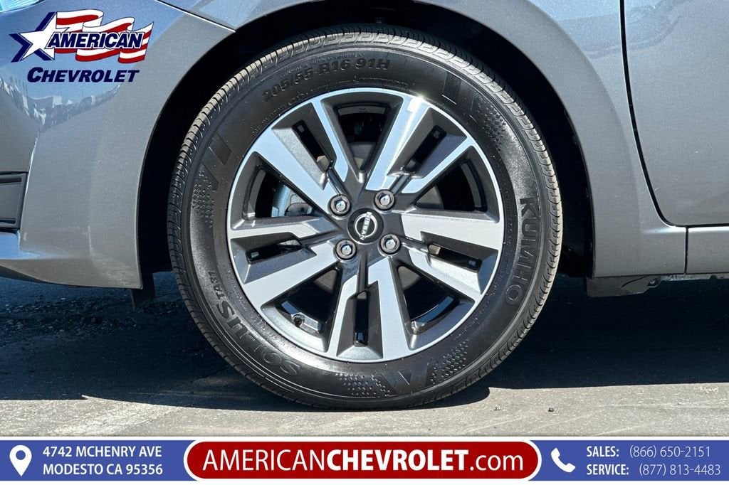 2025 Nissan Versa SV