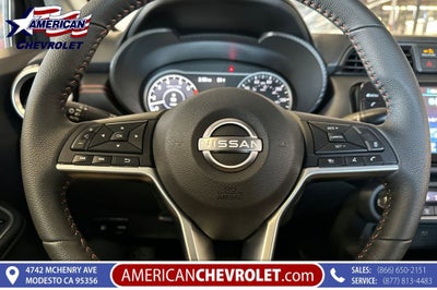 2025 Nissan Versa SR